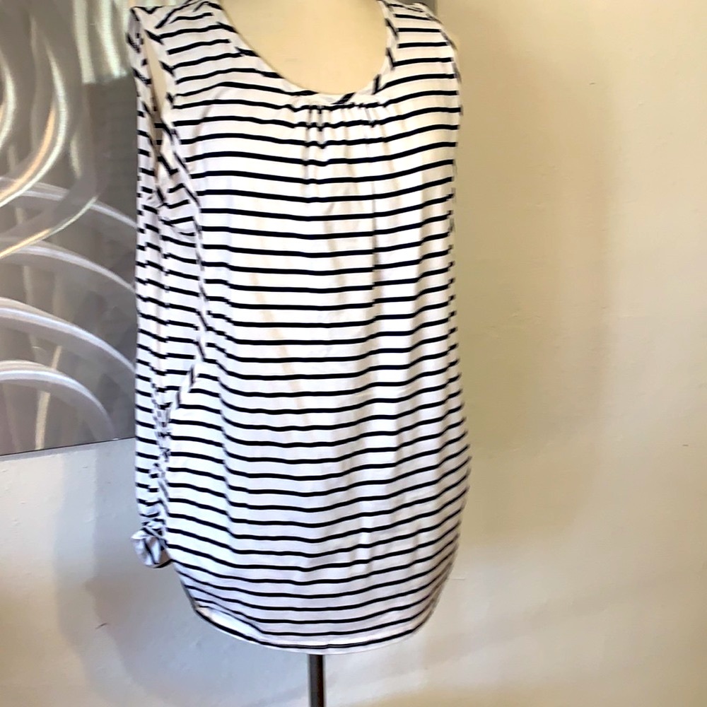 Small Show Nursing Top